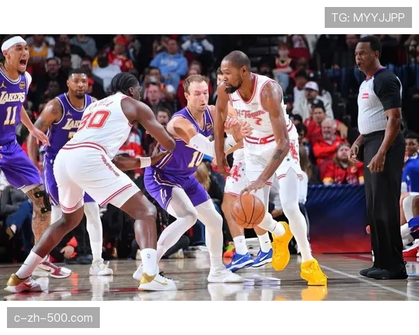 申京复出27+10难救主:火箭末节哑火被湖人双杀排名下滑 申京复出27+10难救主:火箭末节哑火被湖人双杀排名下滑